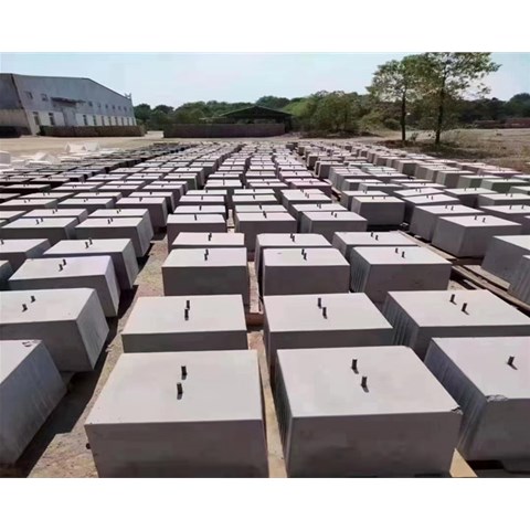 曲靖水泥制品|光伏墩由什么材料組成？如何生成